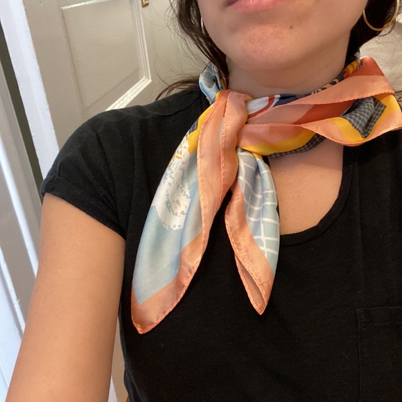 Cute French Scarf - Picture 6 of 6